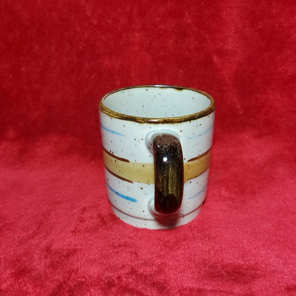 Vintage 1970's Stoneware MCM Coffee Mug Speckled With Brown & Blue Circles Korea - Picture 3 of 6